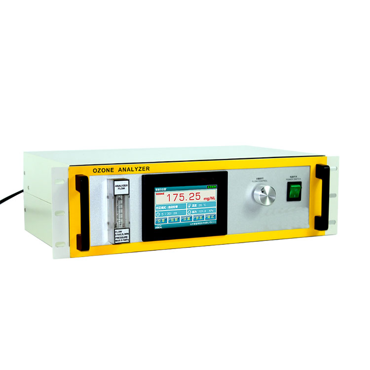 Máy phân tích nồng độ ozone gắn trên giá đỡ